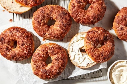 Cinnamon-Sugar Crunch Bagels