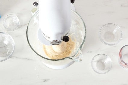 Stand mixer making bread dough 