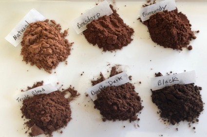 Different cocoa powders next to each other