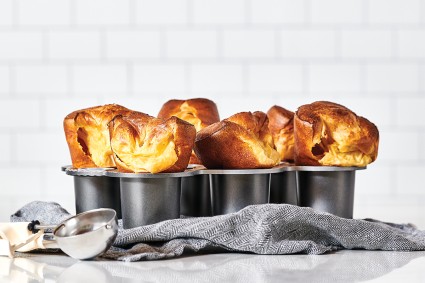 Baked popovers in pan