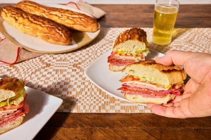 Dutch Crunch revolves like a beer sandwich