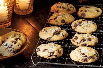 Vegan Salted Chocolate Chip Cookies