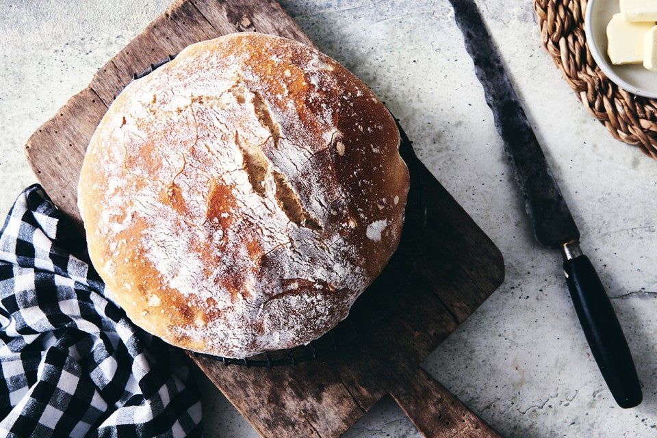 Easy No-Knead Sourdough Flavor Bread