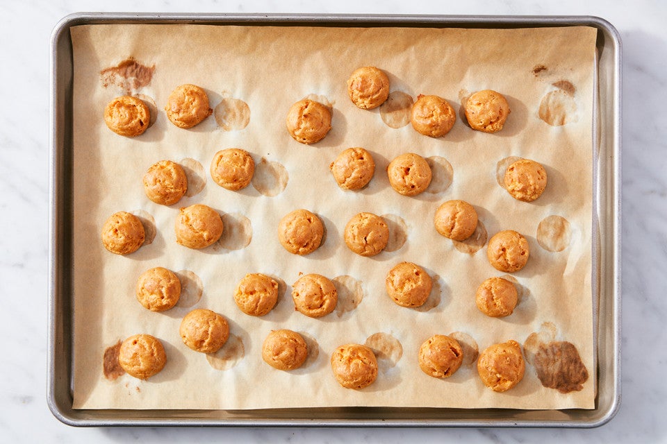 Spicy Cheese Puffs