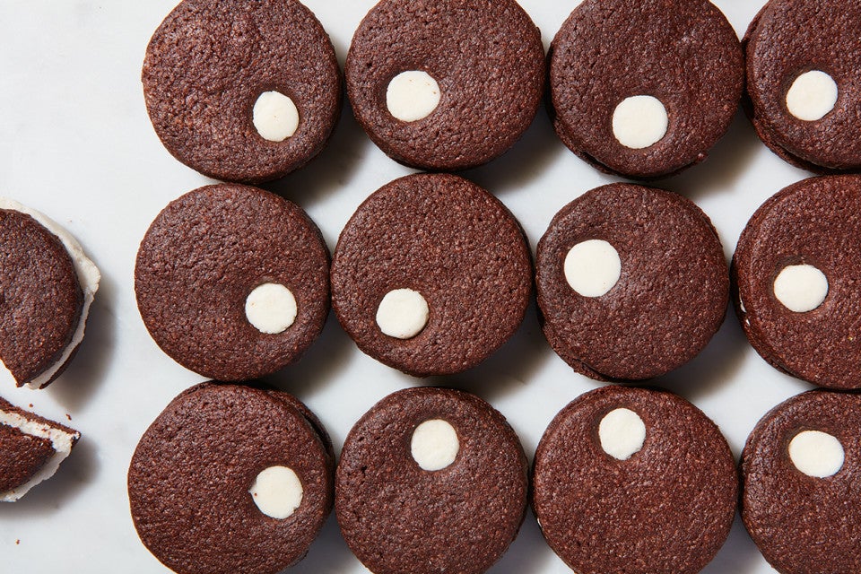 Chocolate sandwich cookies with a cream filling