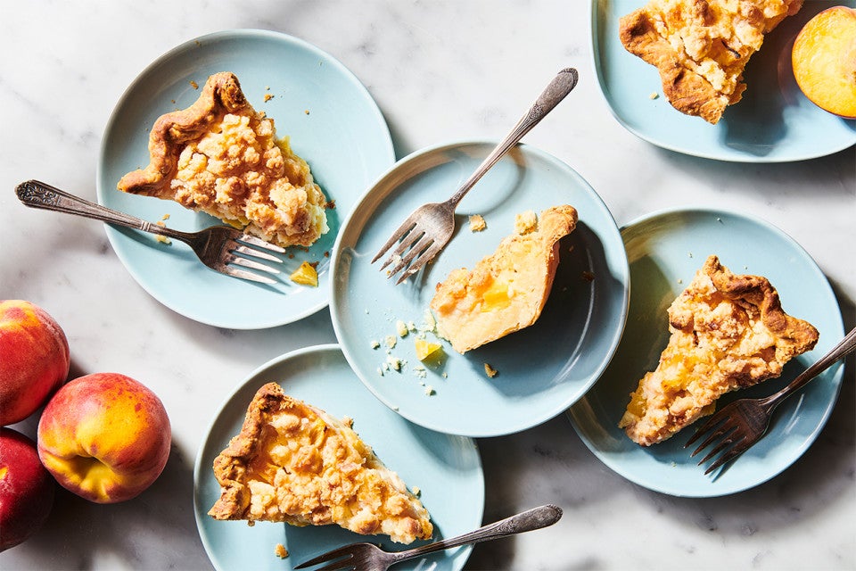 Ginger Streusel Peach Pie