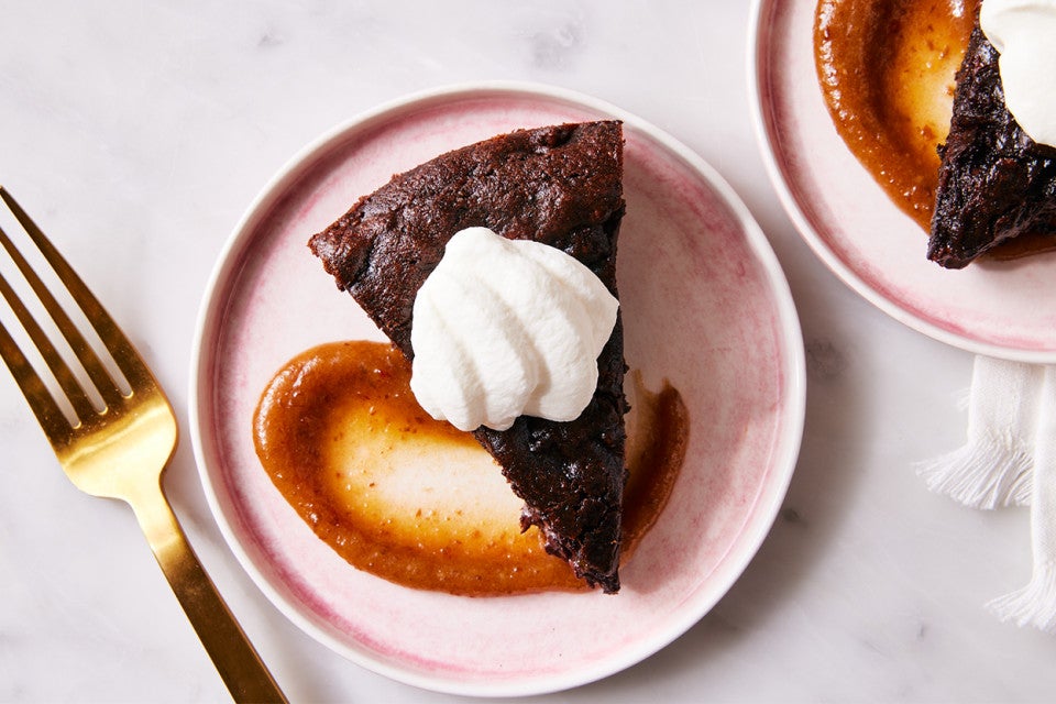Fudgy Chocolate Date Cake