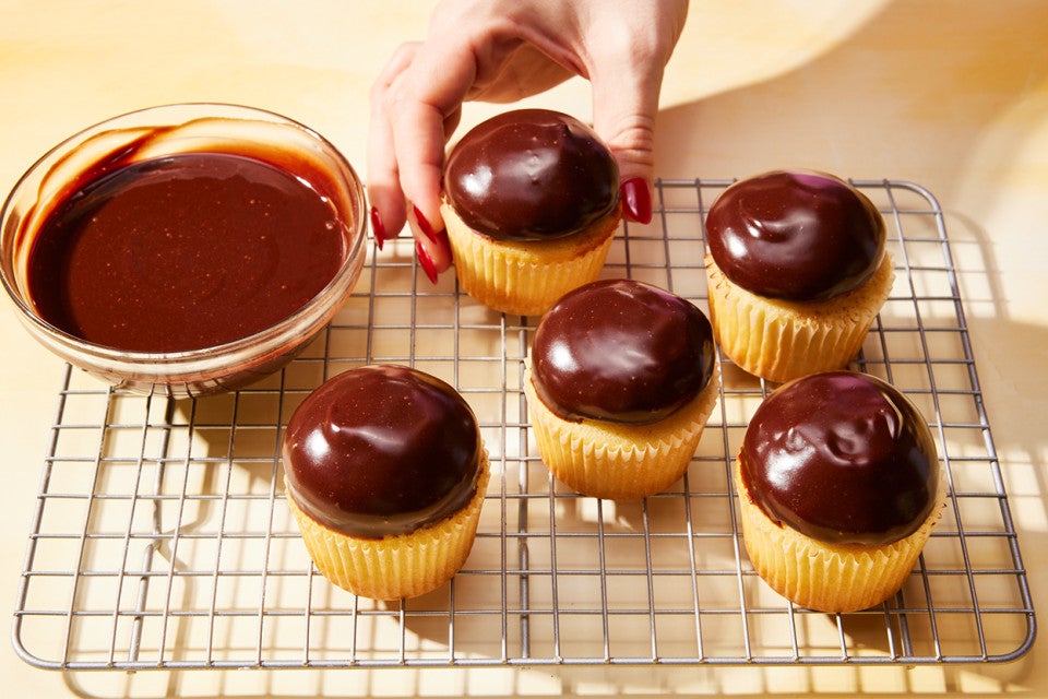 Boston Cream Pie Cupcakes