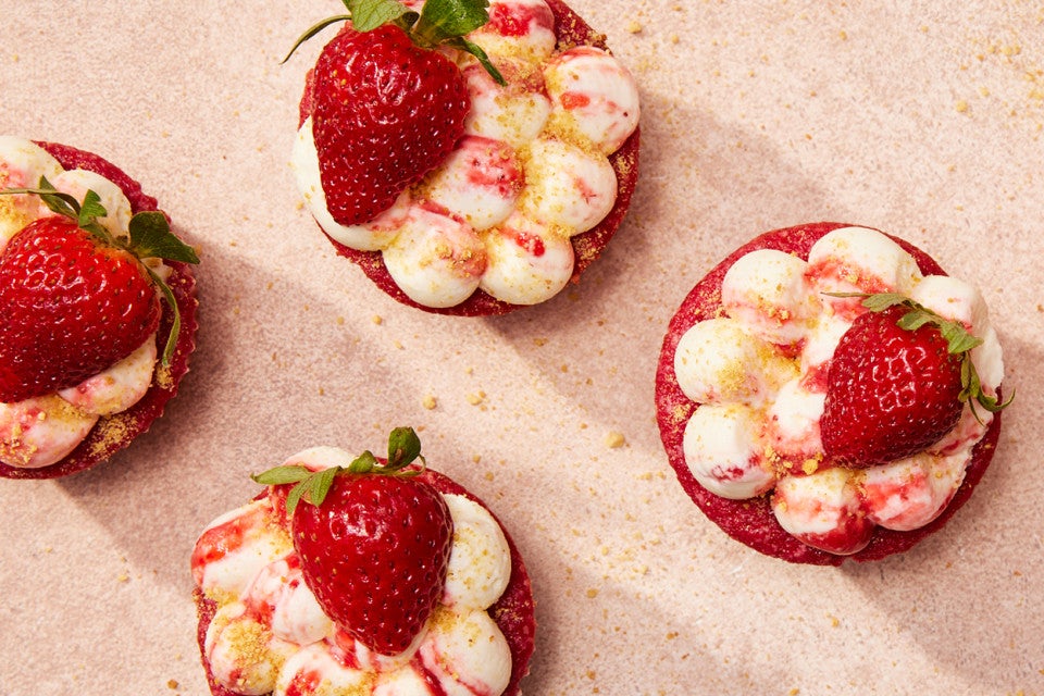 Strawberry Cheesecake Cupcakes