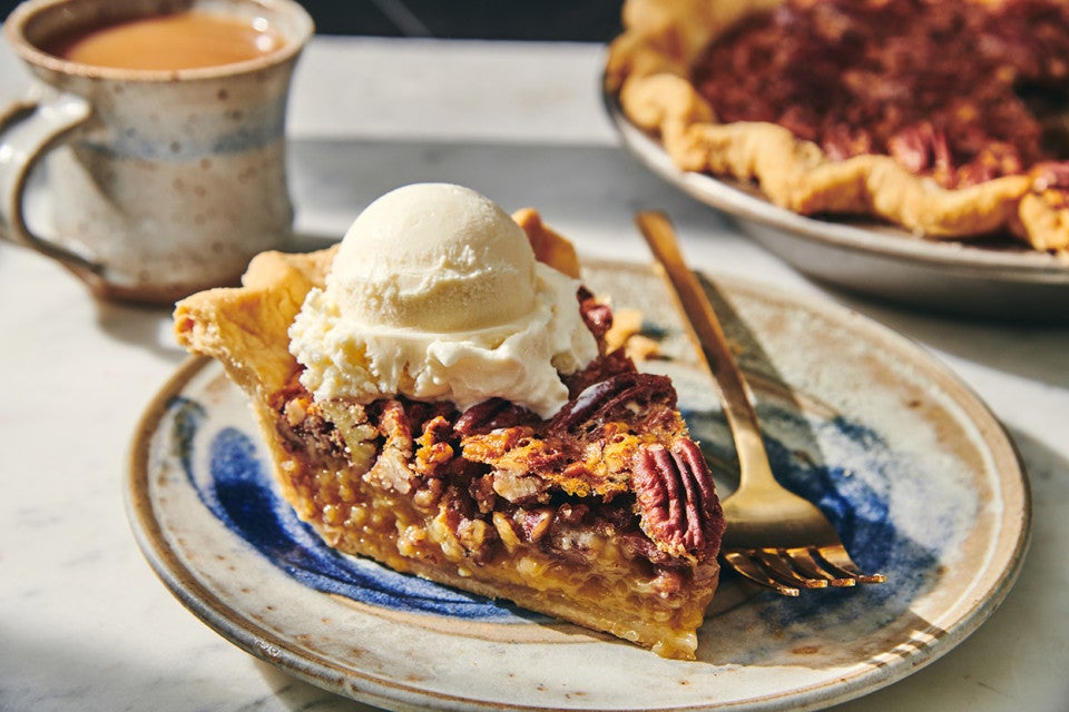 Lyle's Golden Syrup Pecan Pie 