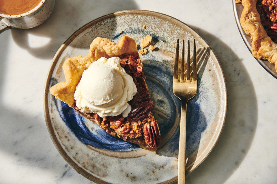 Lyle's Golden Syrup Pecan Pie 