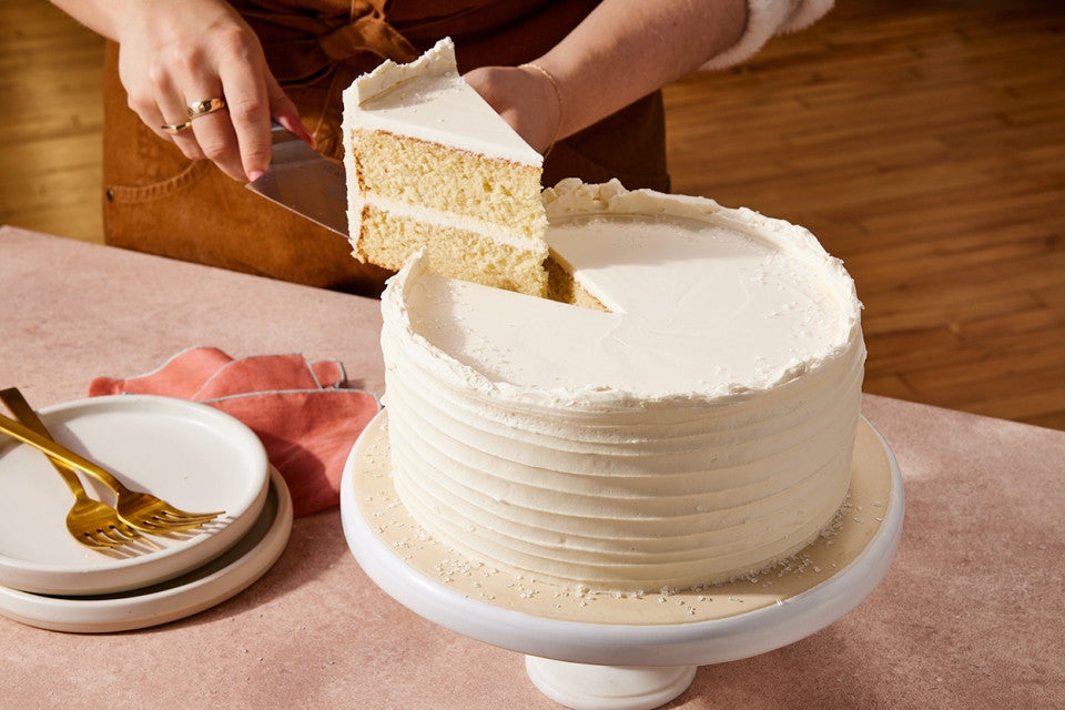 White Velvet Cake 