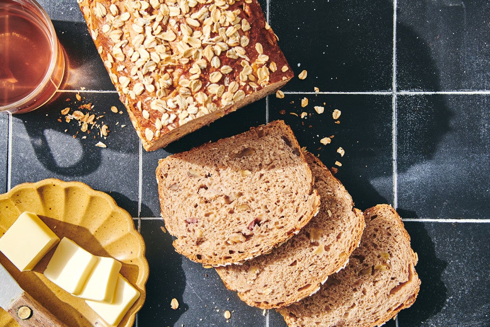Apple Oatmeal Bread
