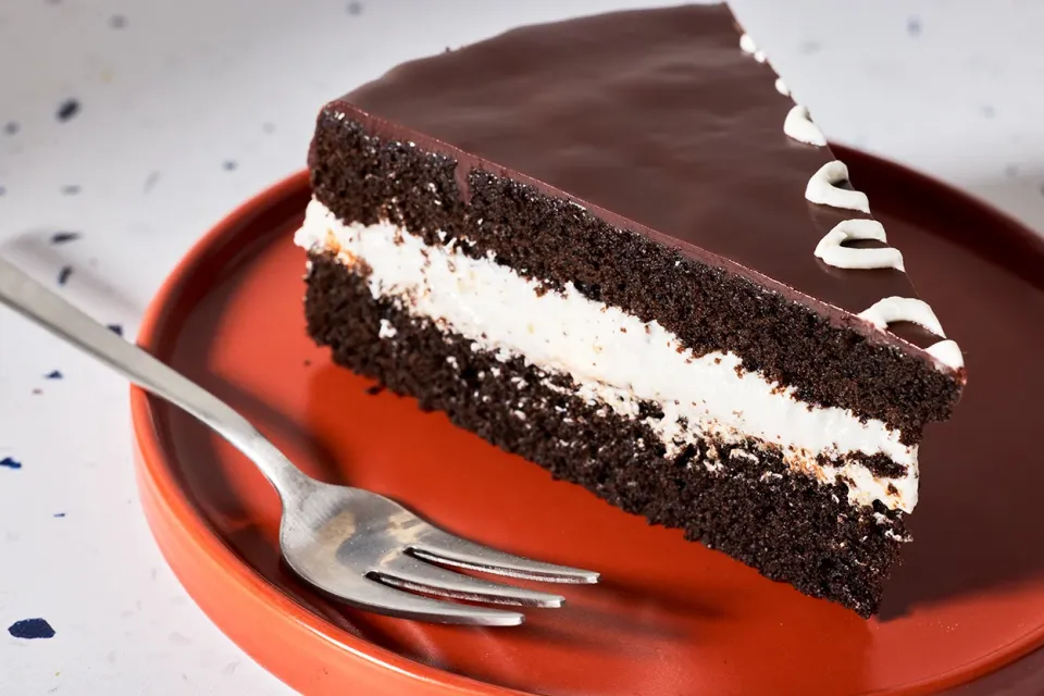 Giant Hostess Cupcake Cake 