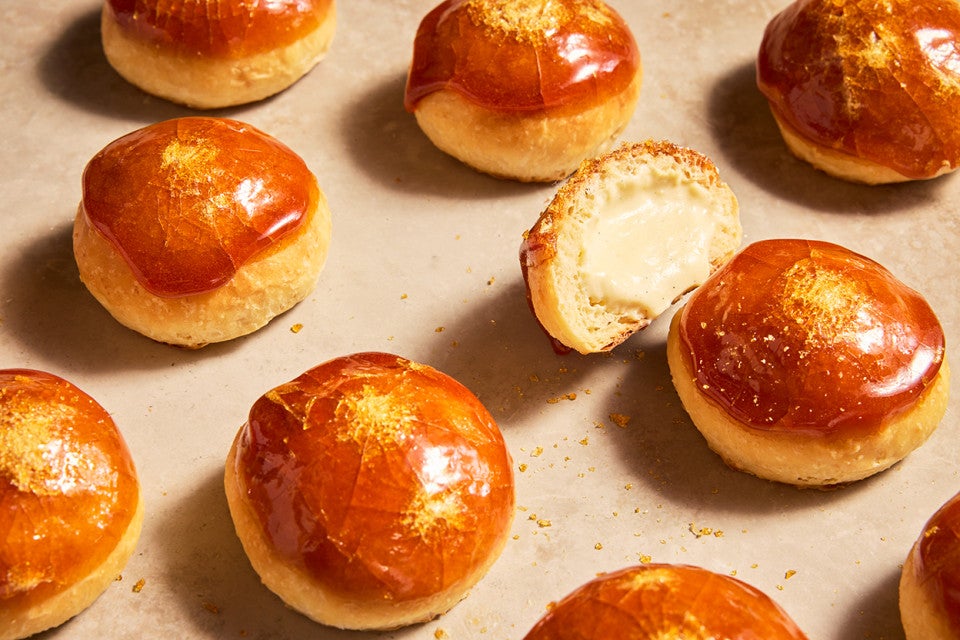 Crème Brûlée Buns 