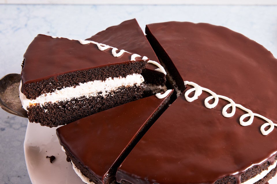 Giant Hostess Cupcake Cake 