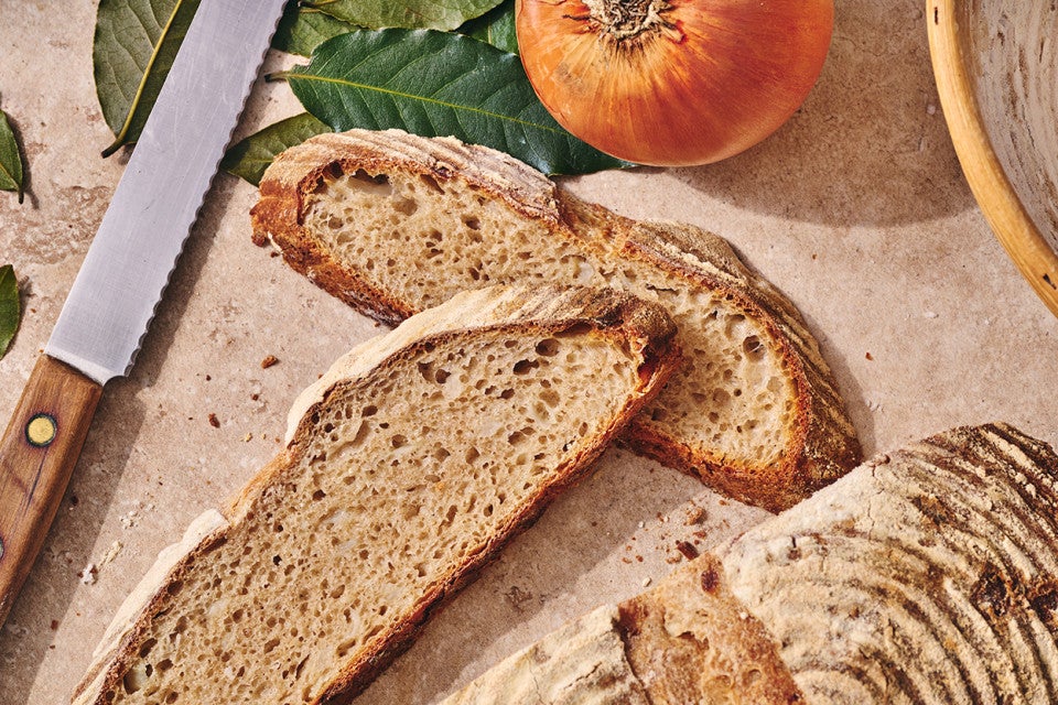 Onion and Bay Loaf 