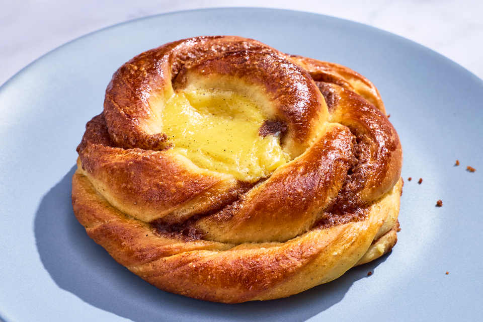 Sun Bun on a blue plate.