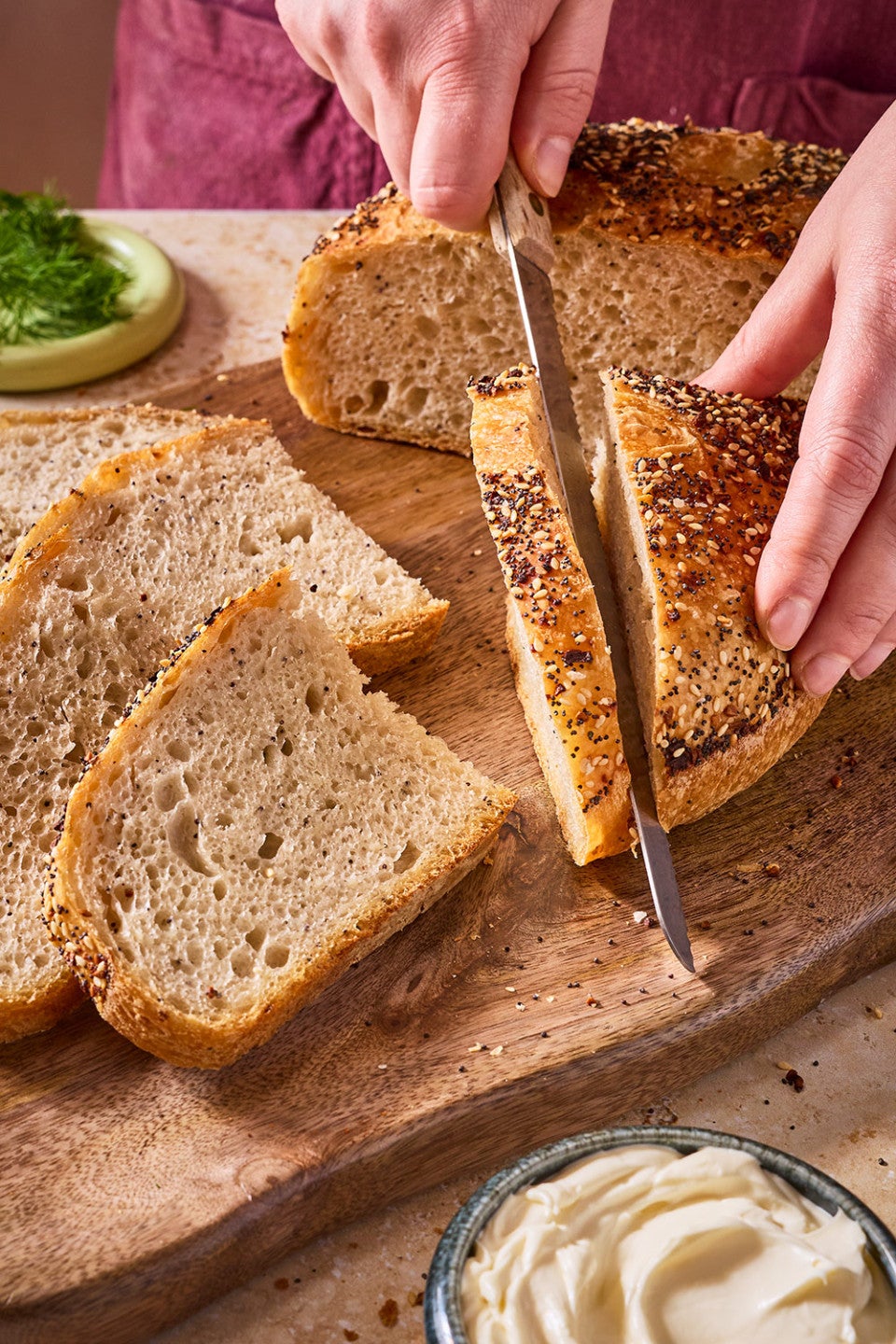Slicing into No-Knead Everything Bread