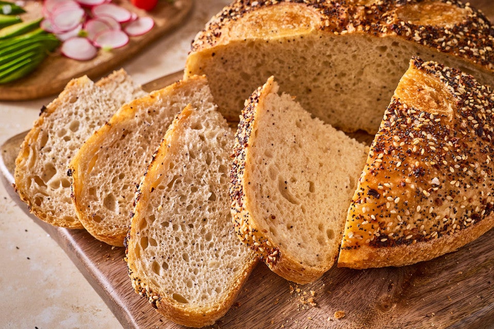 Sliced No-Knead Everything Bread