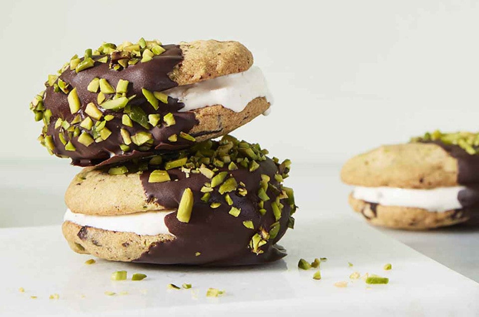 Pistachio Chocolate Chip Cookies