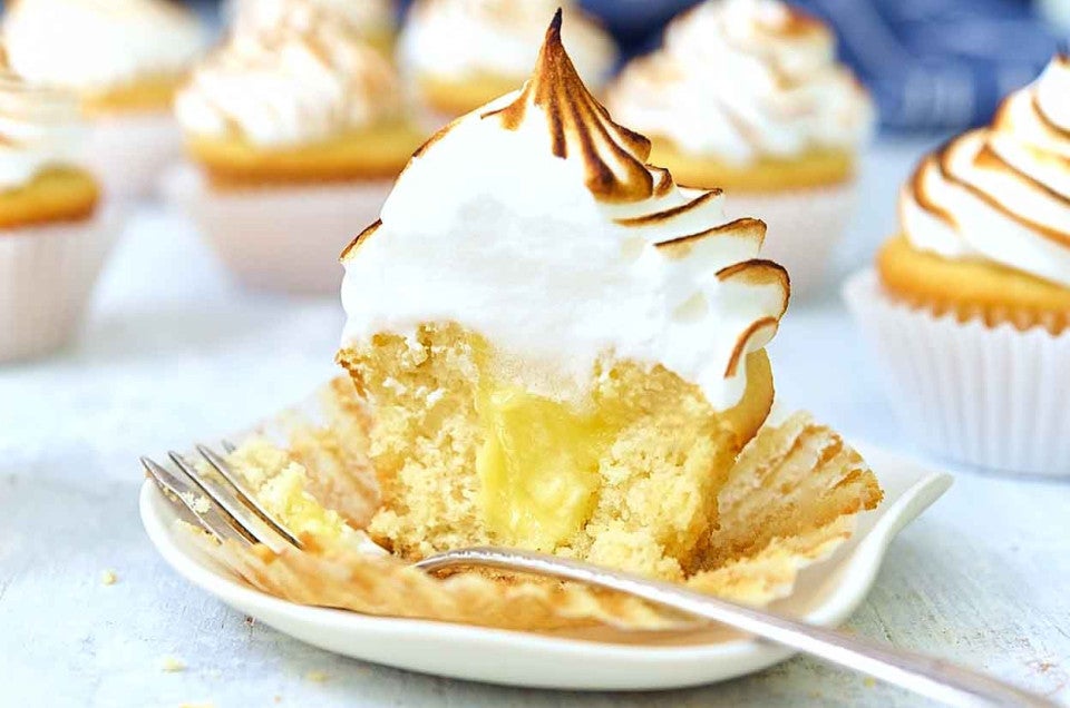Lemon Meringue Cupcakes