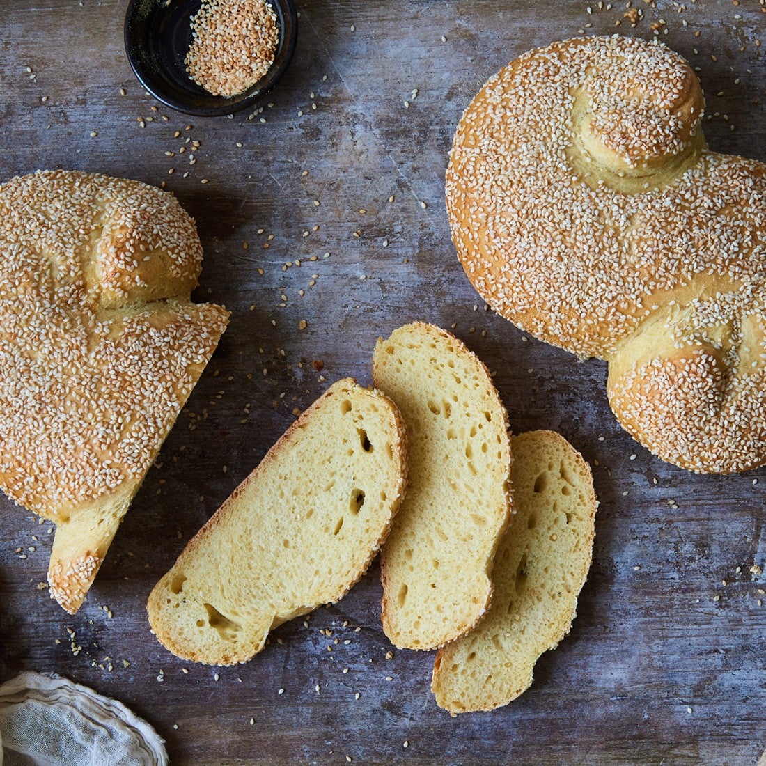 Sesame Semolina Lunettas