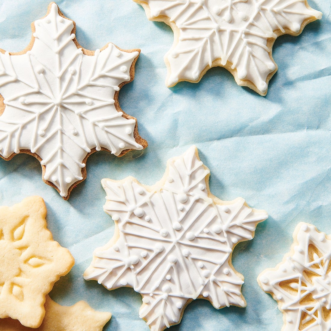 Iced snowflake cookies