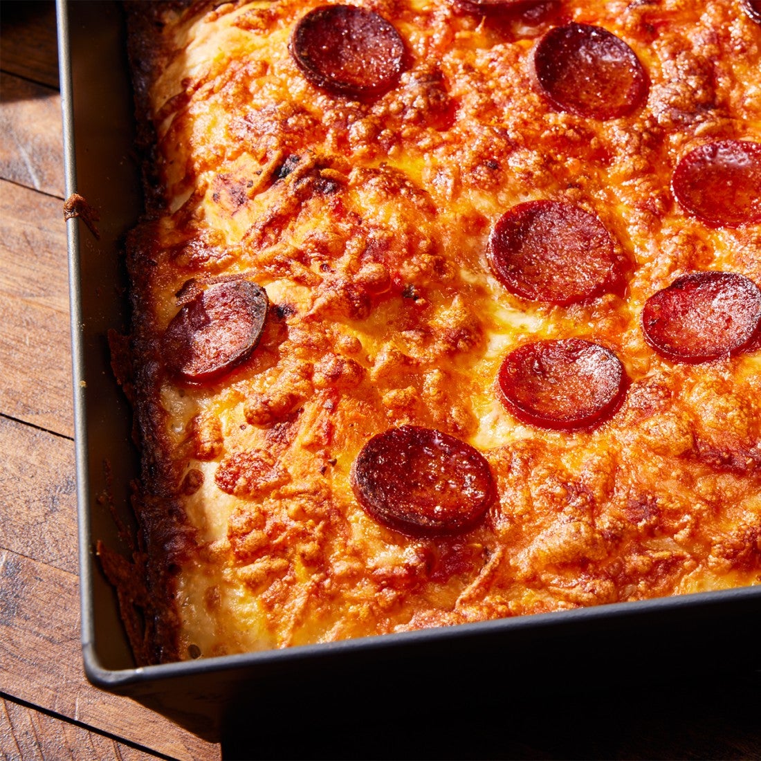 Pizza: From Naples to Detroit