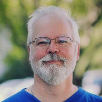 A headshot of Frank Tegethoff