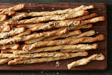 Peppery Cheese Breadsticks