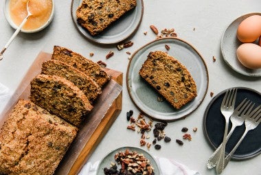 Easy Whole Wheat Apple-Raisin Bread