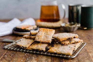 Golden Raisin Biscuit Cookies