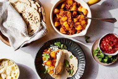 Papas con Chorizo Gorditas (Thick Corn Tortillas Stuffed with Potatoes and Chorizo)