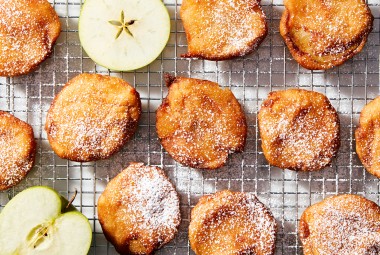 Apple Buñuelos (Apple Fritters)