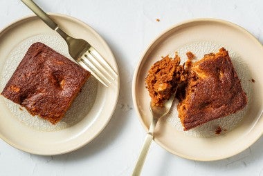 Spicy Cake Pan Cake