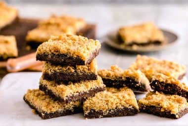 Sticky Ginger Squares