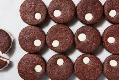 Chocolate sandwich cookies with a cream filling