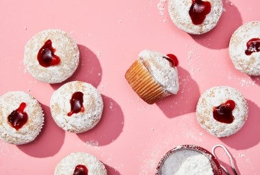 Jelly Doughnut Cupcakes