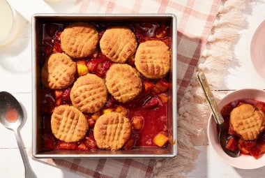 Peanut Butter Cookie Fruit Cobbler