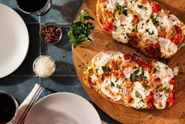 Garlic Bread Pizza 