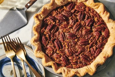 Lyle's Golden Syrup Pecan Pie 