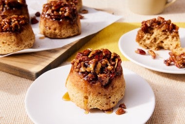 Sticky Bun Banana Muffins 