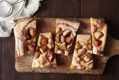 Cinnamon-Apple Flatbread