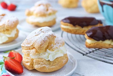 Cream Puffs and Éclairs