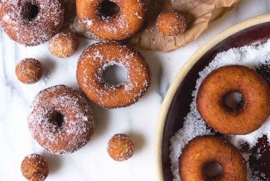 Old-Fashioned Cake Doughnuts